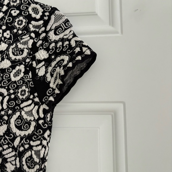 BCBG MaxAzria Fabiana Jackquard Dress, Size Small - Picture 7 of 10